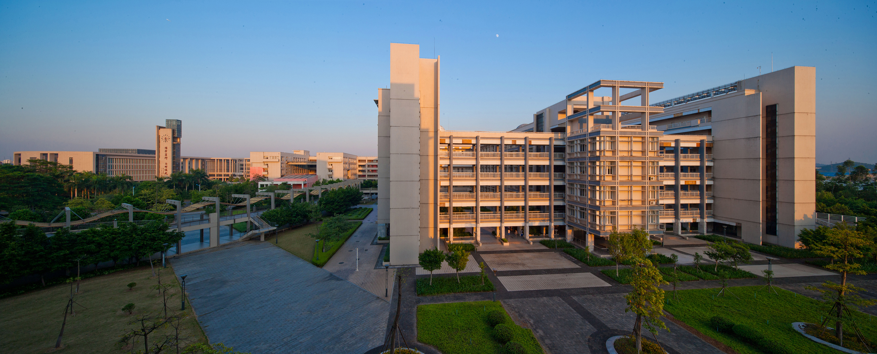 全景图-广州大学